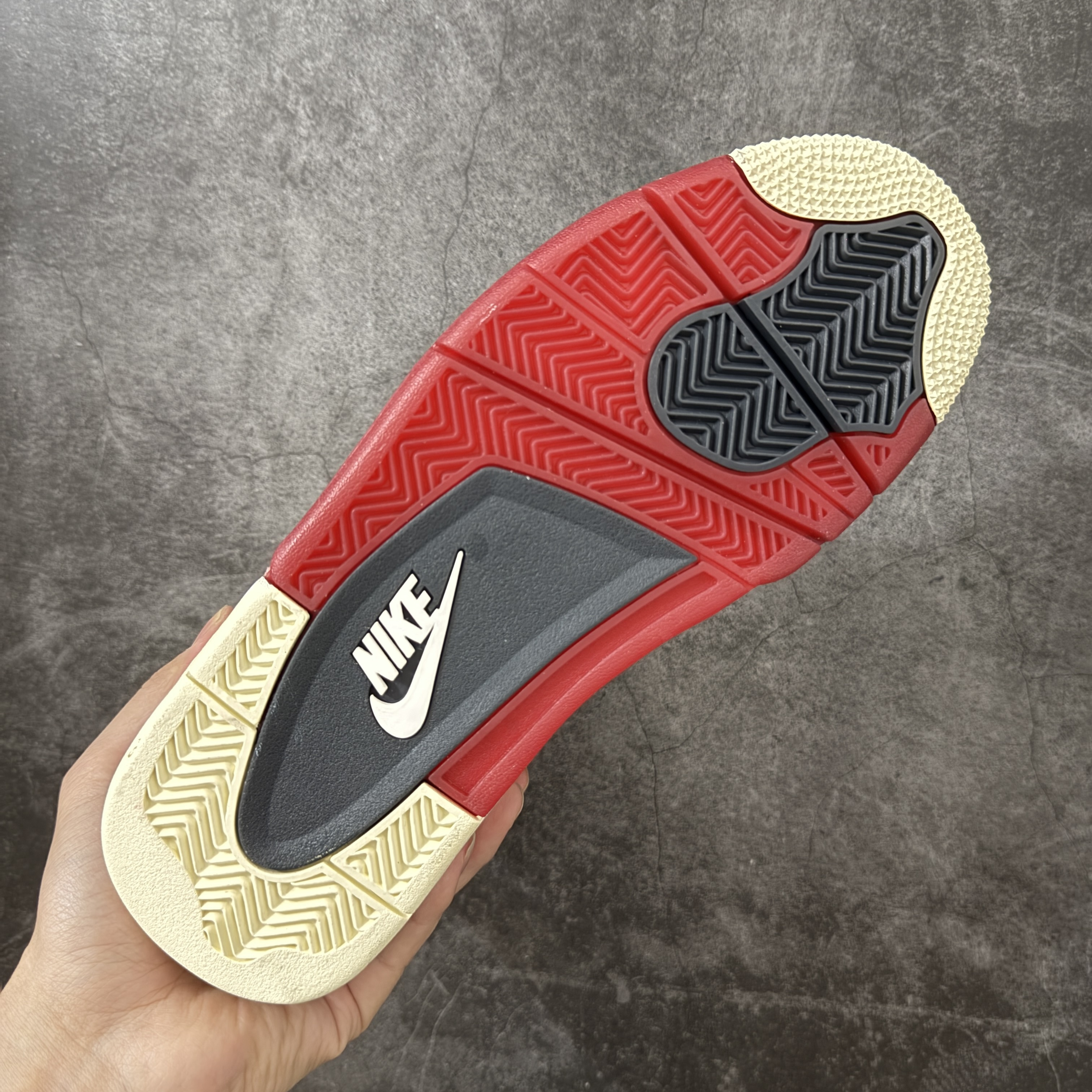 Tênis Air Jordan 4 Branco Terracota Vermelho IQ8055-100 (DT)