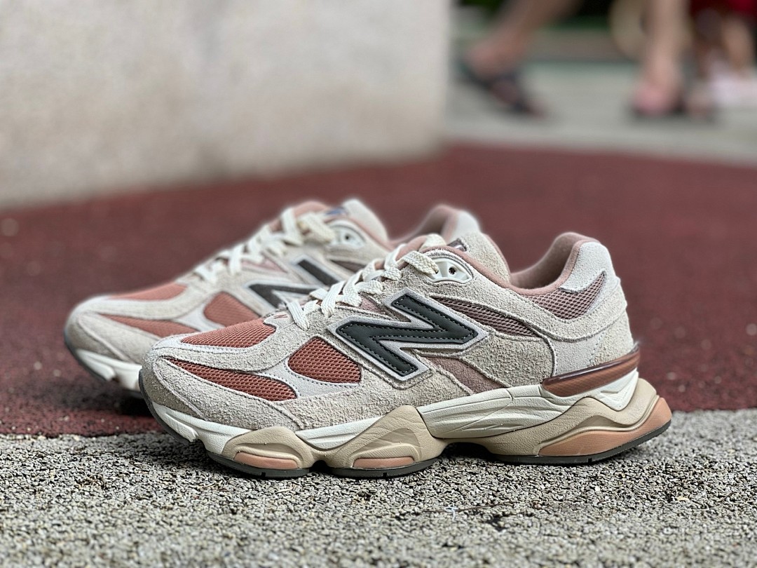 Tênis New Balance 9060 Taupe Bege Claro