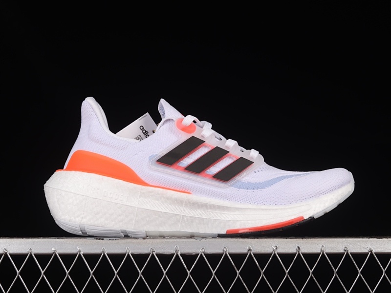 Tênis Ad Ultra Boost Light 23 UB9.0 Creme Estampa ( · HQ6351)