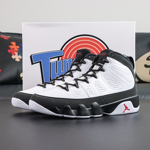 Tênis IX6179-100 Air Jordan 9 Space Jam (GX)