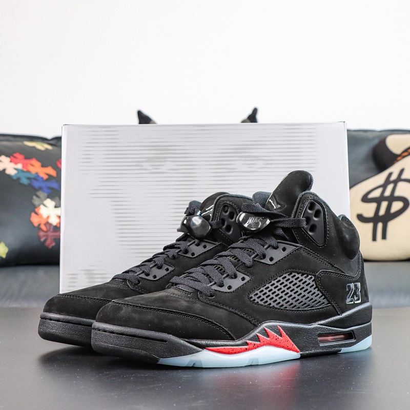 Tênis AIR JORDAN 5 HQ7978-001 (Y3)