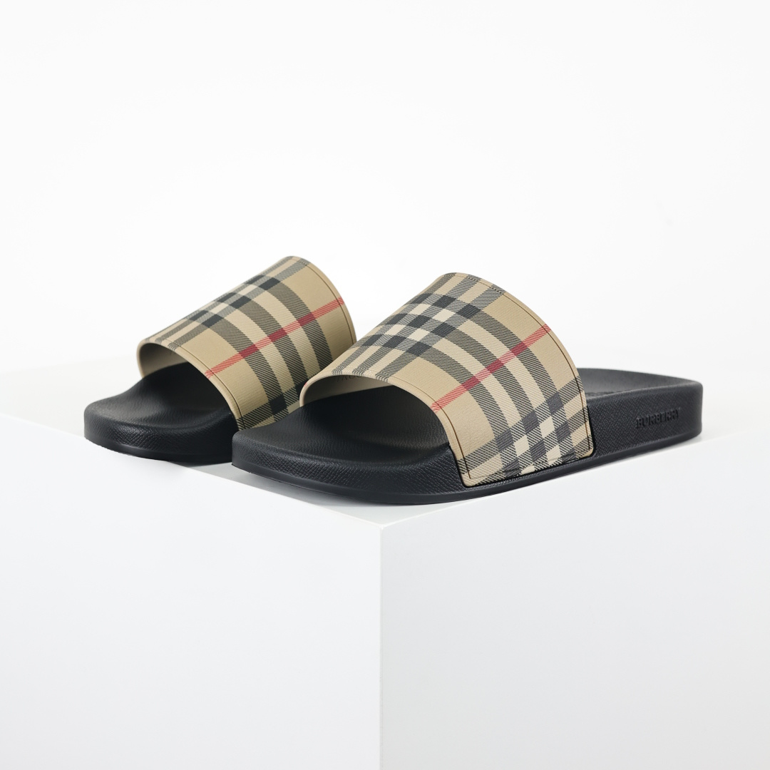 Tênis Burberry X1 BBR Preto Marrom