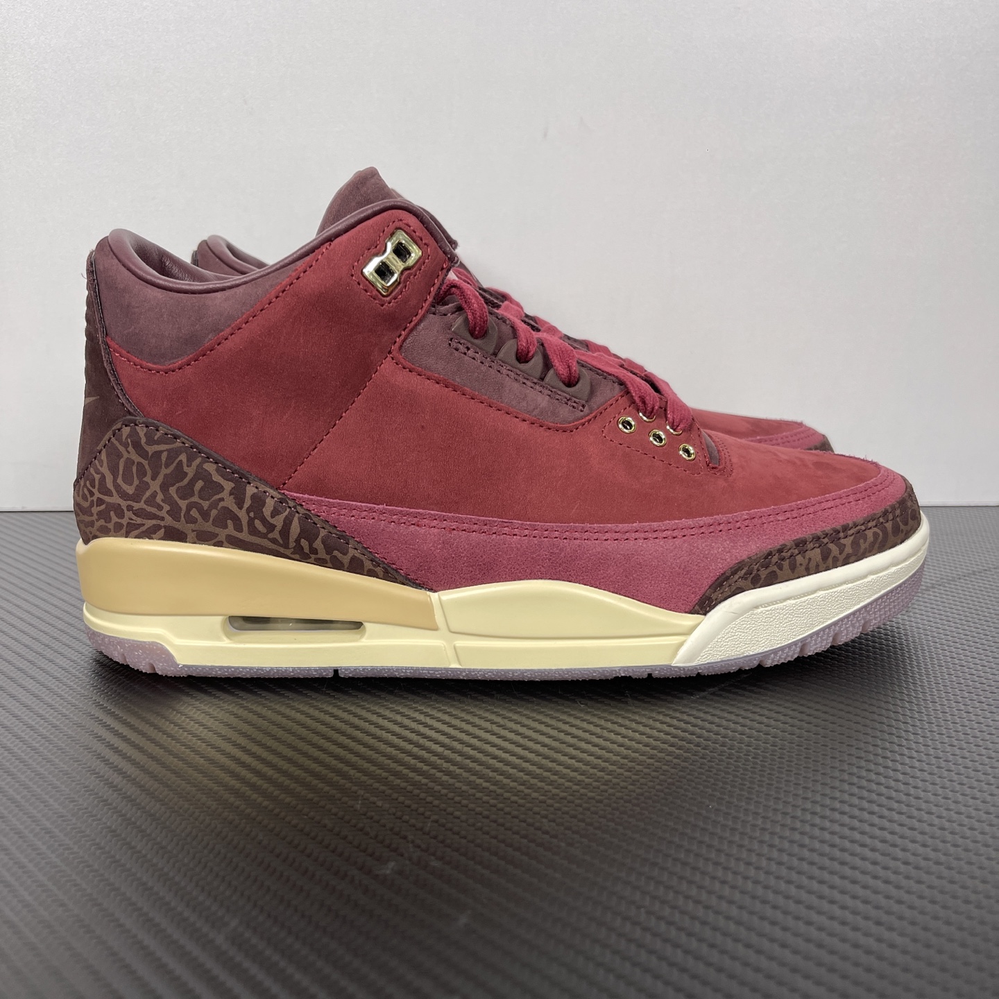 Tênis Air Jordan 3 Caixa Especial Ferrugem Vermelho IO7744-600 (RN)