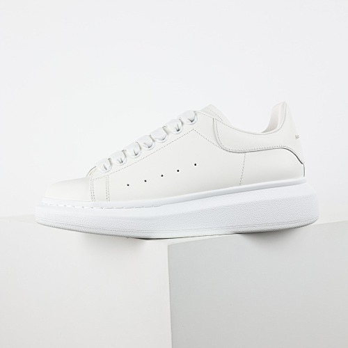 Tênis Alexander Mcqueen X1 Branco Dourado
